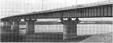 Автодорожный металлический мост с ездой поверху